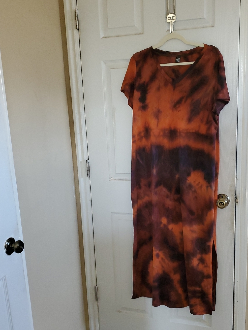 SHEIN Orange and Brown Tie-Dye V-Neck Maxi Dress